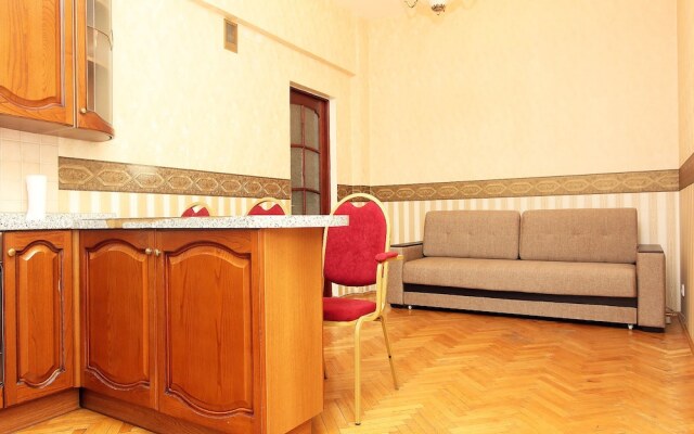 ApartLux na Ploshadi Pobedy