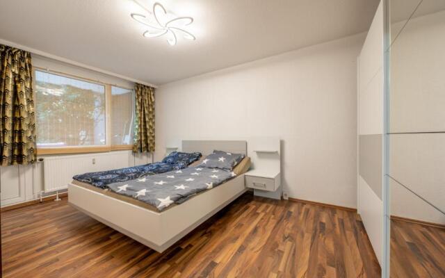 ID 4306 | Private Apartment