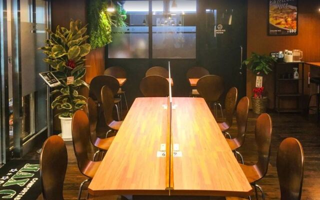 HOTEL LiVEMAX Yokohamaeki-Nishiguchi