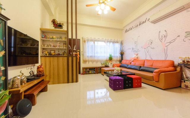 Puli Waltz Villa