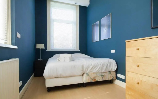 2 Bedroom 2 Bathroom Canal Apartment