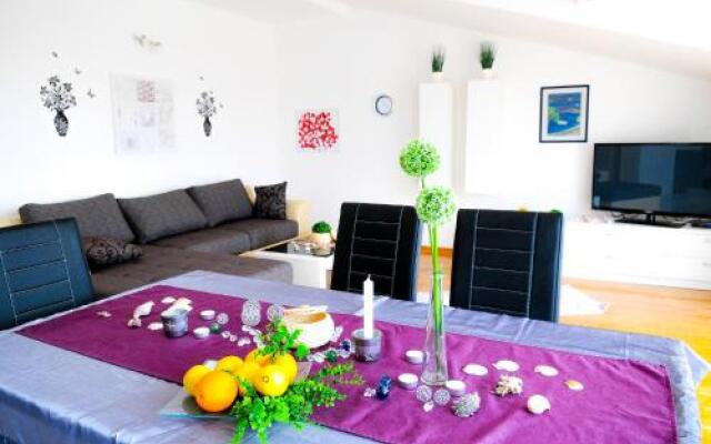Apartments Gudelj