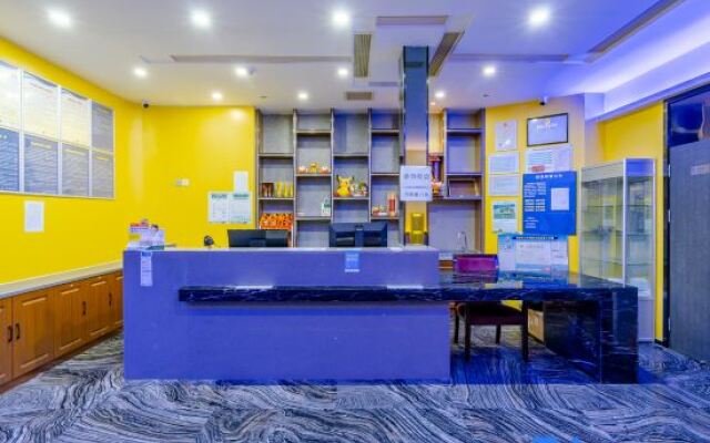 Timo Hotel (Nanjing Confucius Temple Scenic Area Pedestrian Street Branch)