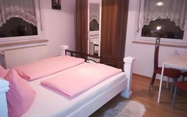 Isas Apartment
