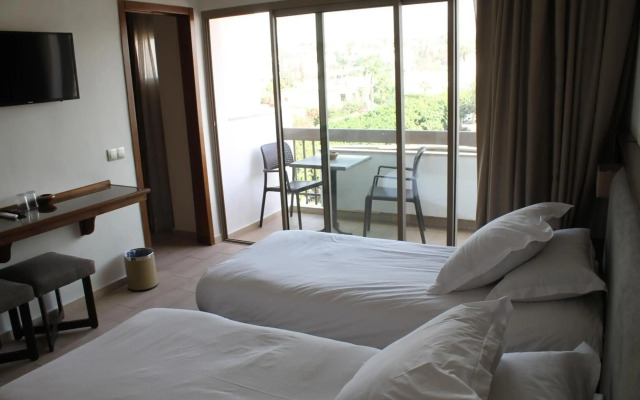 Aferni Hotel