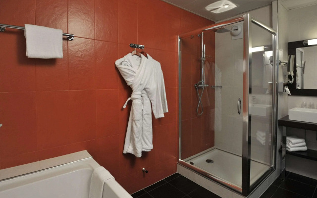 Mercure Maurepas Saint Quentin