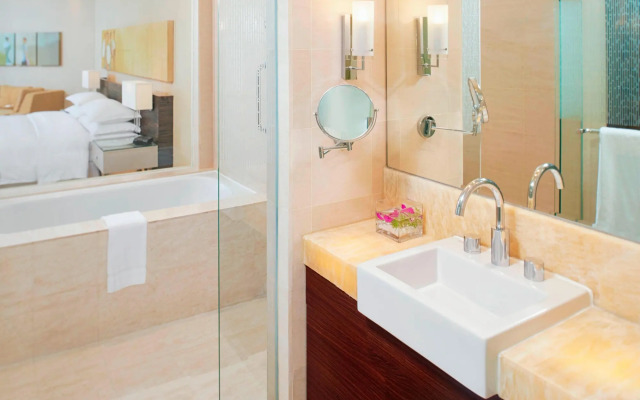 Sheraton Nha Trang Hotel & Spa