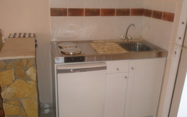 Oceanis Rooms Apartments