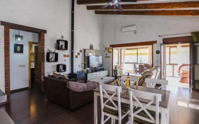 Villa Omairi Torrox by Ruralidays