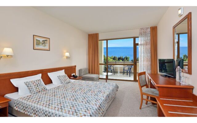 Sol Nessebar Bay & Mare Resort