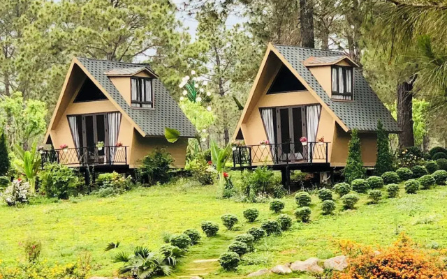 Phoenix Moc Chau Hotel