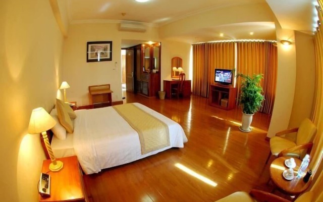 Bamboo Green Central Hotel