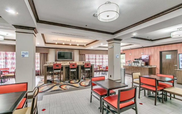 Holiday Inn Express Hotel & Suites Lubbock South by IHG