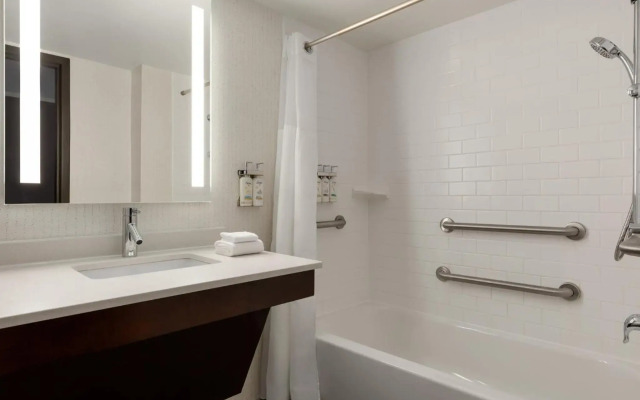 Holiday Inn Virginia Beach - Norfolk by IHG