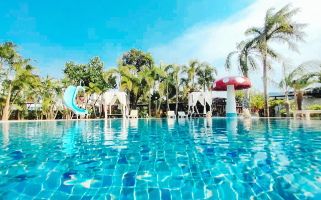 Rattana Pura Beach Resort