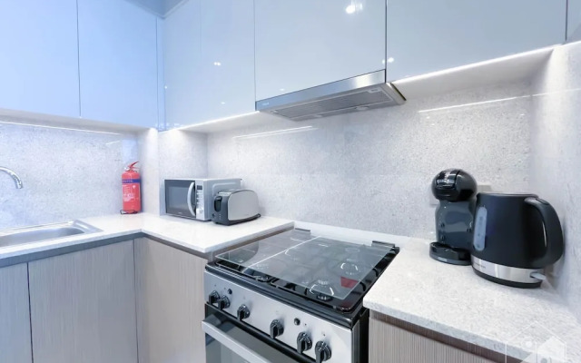 Luxury 2bed Balcony City View