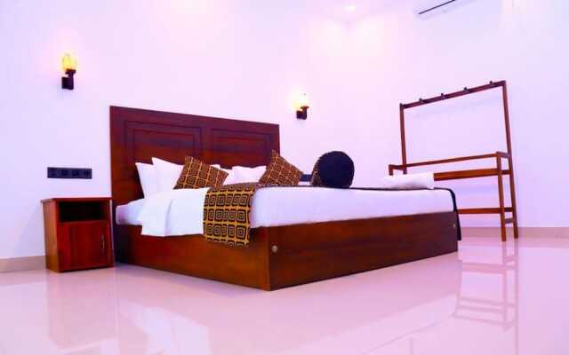 Aura Weligama Bay