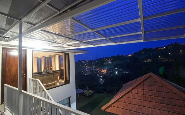 Villa Kencana Syariah, 6 Bed KingSize, View Gunung