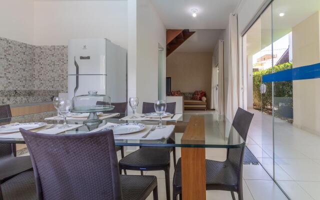 Casa com piscina a 400m da praia MSR003