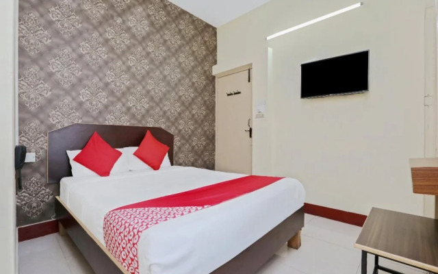 MSR Comforts by OYO Rooms