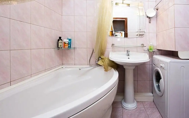 Apartlux na Amundsena