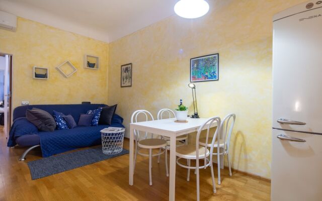 Santa Reparata Flat by Mmega