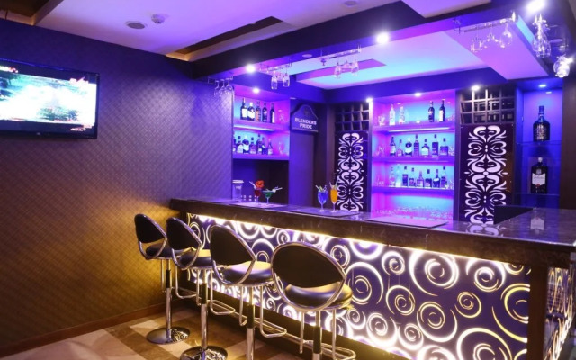 The Pearl Grand Hotel