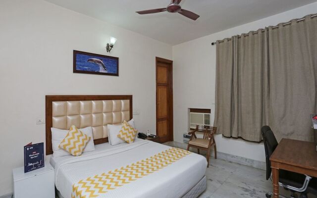 OYO 14445 Cyber Inn
