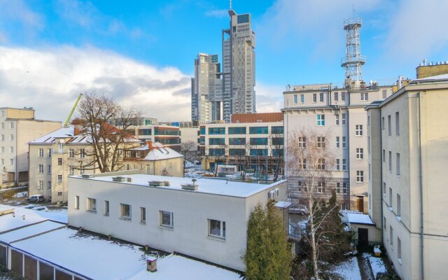 Two Bedroom Apartment Gdynia by Renters