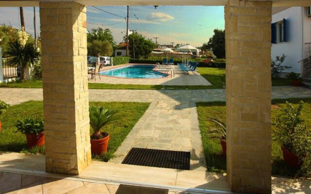 Antigone Hotel