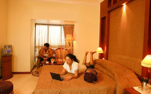 Regant Lake Palace Hotel