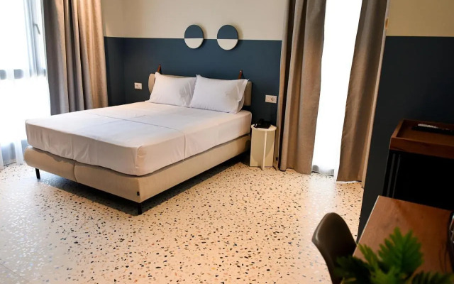 Rich Boutique Hotel