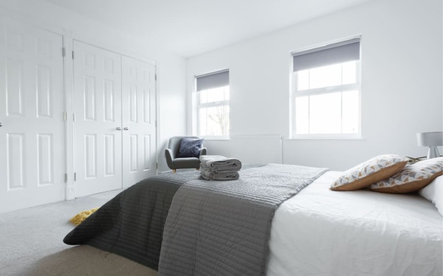 The Blue Compass - Modern & Central 4BDR Townhouse with Garden
