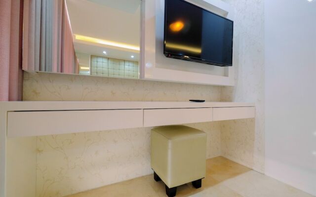 Minimalist And Spacious 1br Apartment at L'Avenue