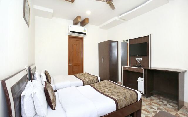 OYO 6939 Hotel Aashiana