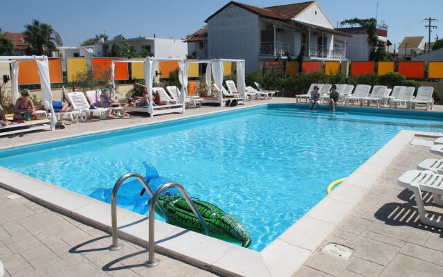 Antony's Complex - Apartments