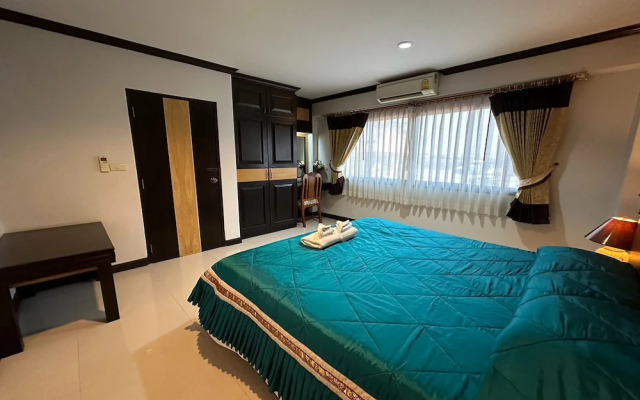 Chiang Rai Grand Room Hotel