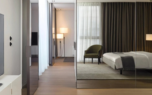Roomers Baden-Baden, Autograph Collection