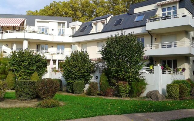 Apartment With One Bedroom In Illkirch Graffenstaden, With Furnished Terrace And Wifi 2 Km From The Beach