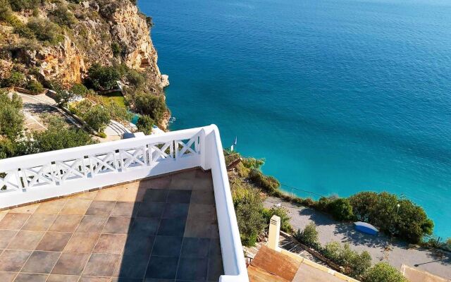 Muses Seaside Villas