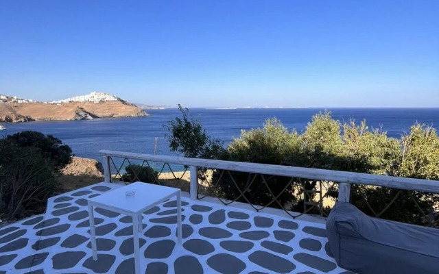 Siesta Villas, Cycladic Elegance With Castle View