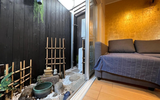 【maple season】Inari/3floors house/near to railway