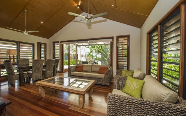 Pure Magnetic Villa 1