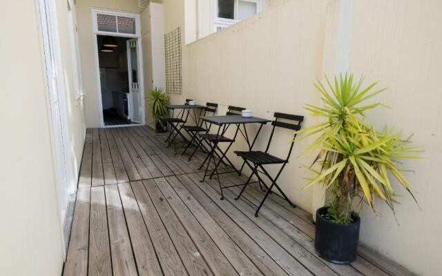 Baixa24 · City Center Private Sun Deck Apartment