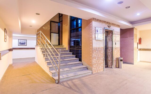 The Amadablam Hotel