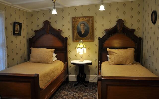 Normandy Inn