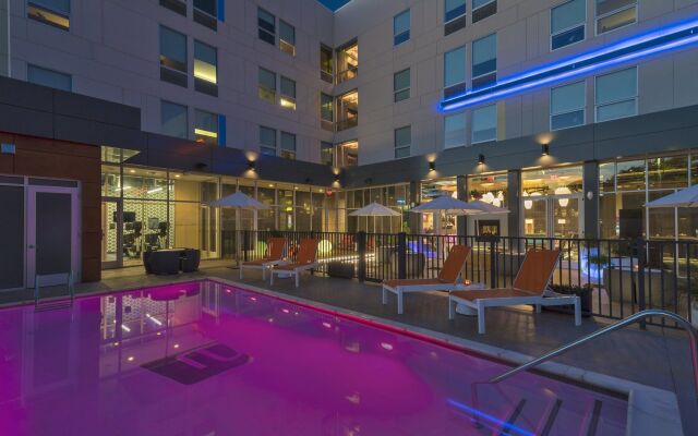 Aloft College Station