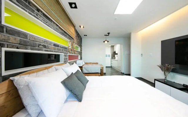 Pohang Lovers Rock Pension