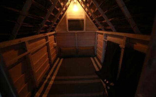 Sadun 75, (Beach camp)