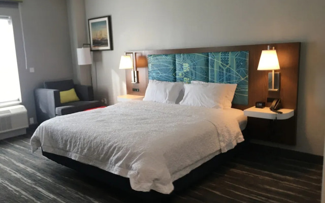 Hampton Inn Old Bridge